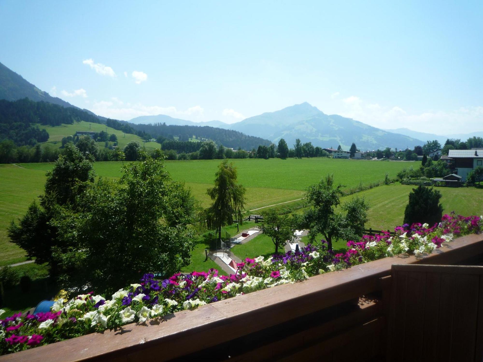 Hotel Neuwirt Kirchdorf in Tirol Exterior foto